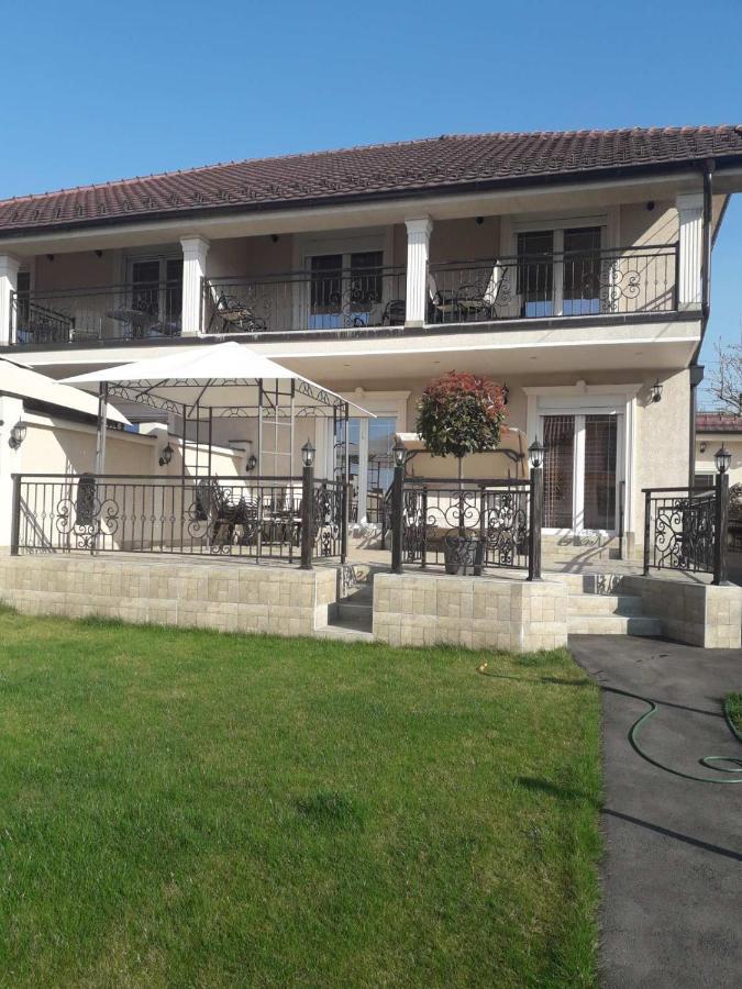 בלגרד Apartments Exclusive מראה חיצוני תמונה